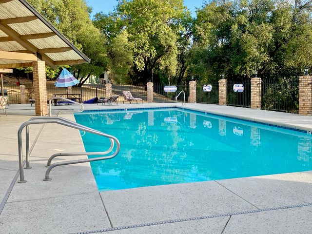 22625 Prospect Hts, Groveland, CA 95321