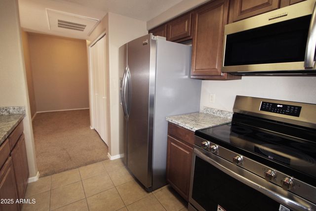 3434 E BASELINE Road 141, Phoenix, AZ 85042