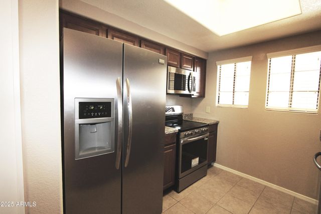 3434 E BASELINE Road 141, Phoenix, AZ 85042