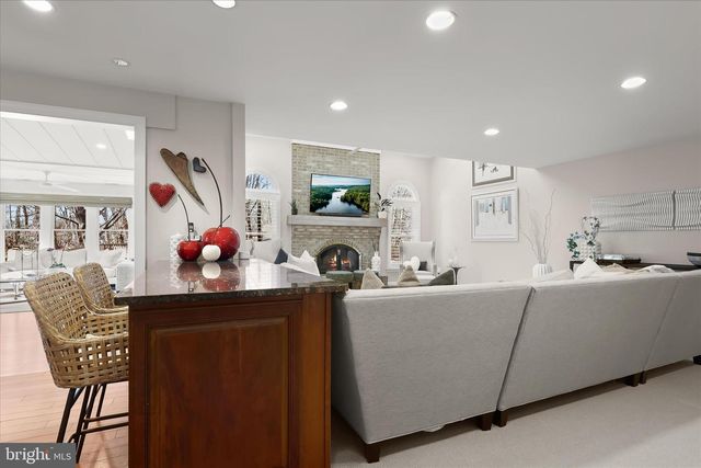 12216 LONG LAKE DR, Owings Mills, MD 21117