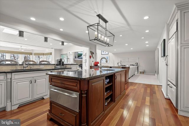 12216 LONG LAKE DR, Owings Mills, MD 21117