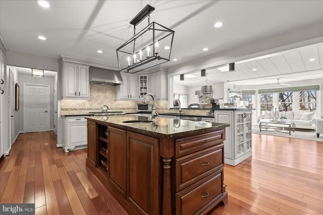 12216 LONG LAKE DR, Owings Mills, MD 21117