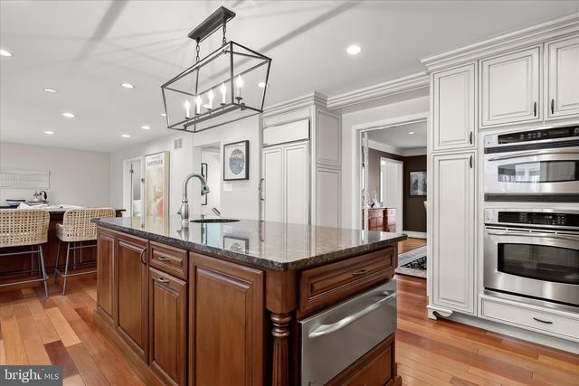 12216 LONG LAKE DR, Owings Mills, MD 21117