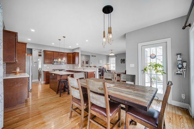 6825 73rd Court, Schererville, IN 46375