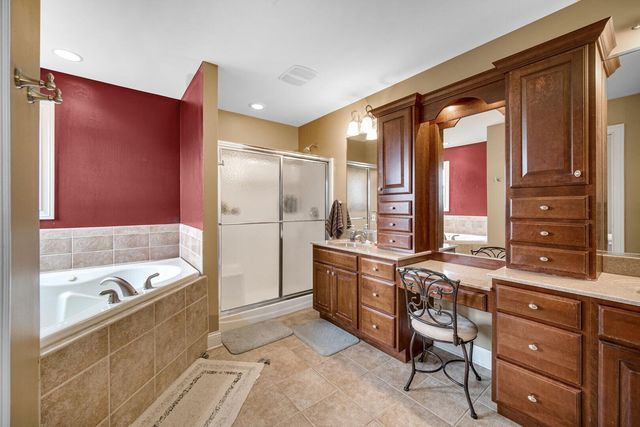 6825 73rd Court, Schererville, IN 46375