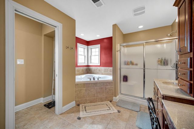 6825 73rd Court, Schererville, IN 46375