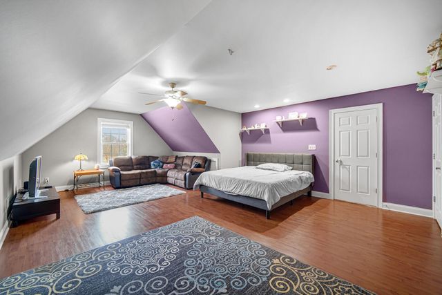 6825 73rd Court, Schererville, IN 46375