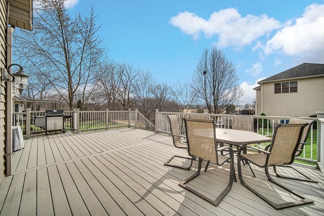 6825 73rd Court, Schererville, IN 46375