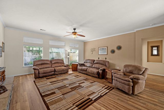 13518 Pemberwick Park Lane, Houston, TX 77070
