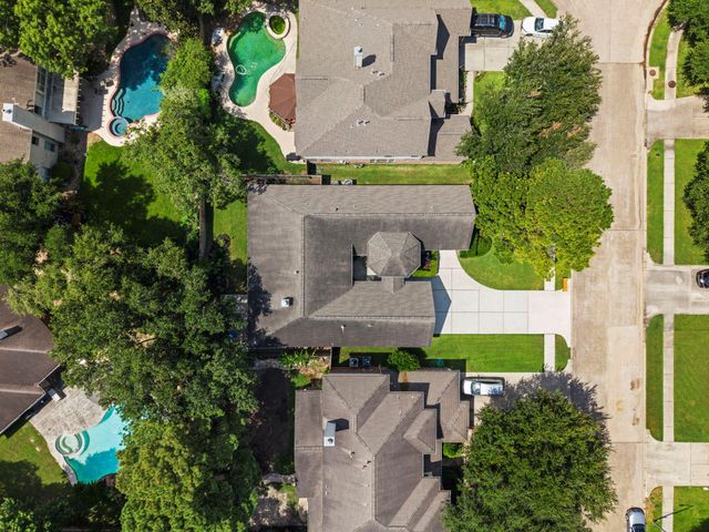 13518 Pemberwick Park Lane, Houston, TX 77070