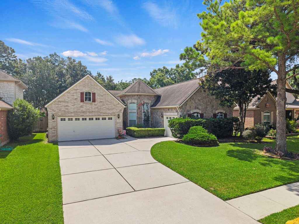 13518 Pemberwick Park Lane, Houston, TX 77070