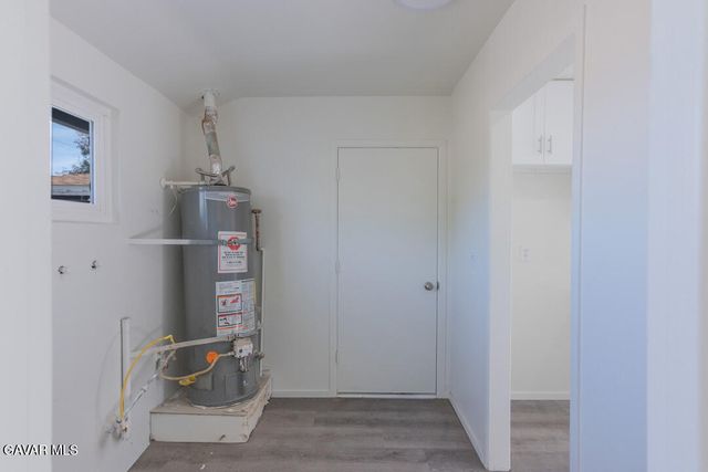 45462 E 3rd Street, Lancaster, CA 93535