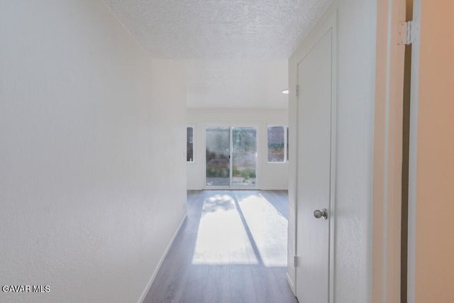 45462 E 3rd Street, Lancaster, CA 93535