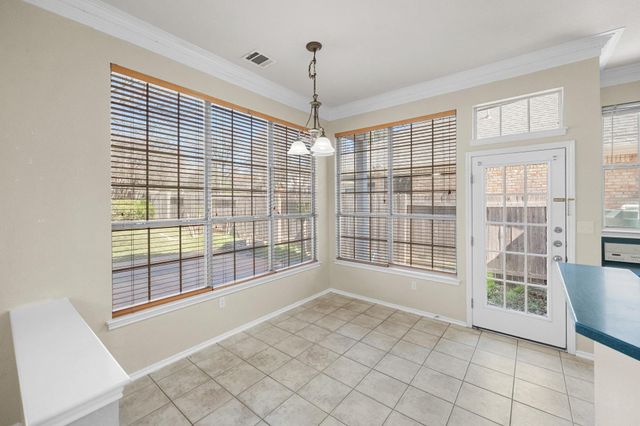 1612 Chasewood DR, Austin, TX 78727