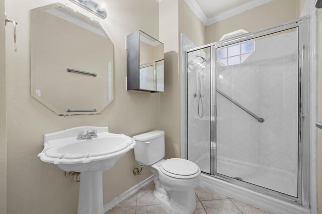 1612 Chasewood DR, Austin, TX 78727