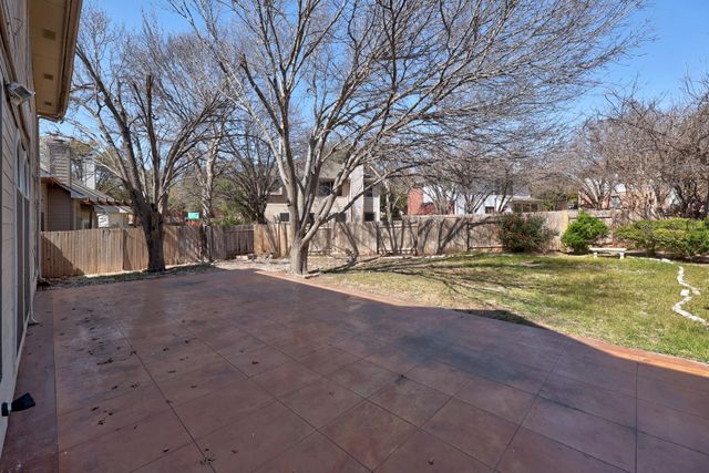 1612 Chasewood DR, Austin, TX 78727