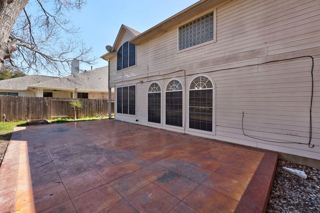 1612 Chasewood DR, Austin, TX 78727