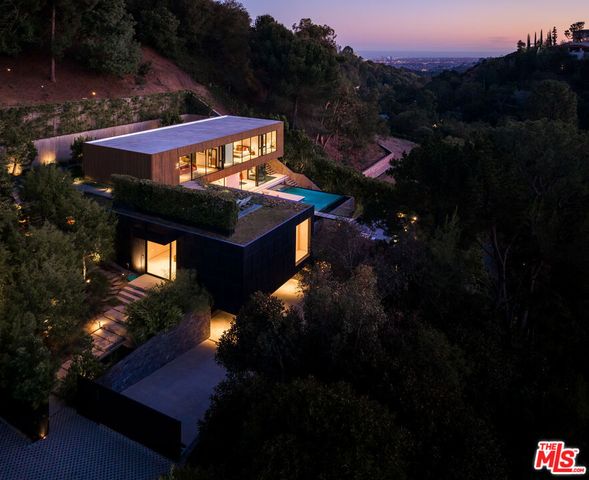 9330 Hazen Drive, Beverly Hills, CA 90210