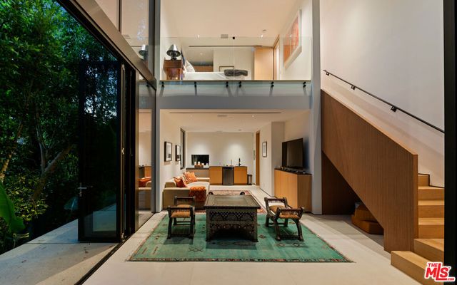 9330 Hazen Drive, Beverly Hills, CA 90210