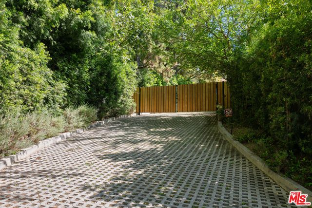 9330 Hazen Drive, Beverly Hills, CA 90210