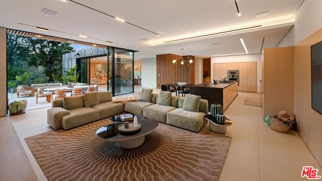 9330 Hazen Drive, Beverly Hills, CA 90210