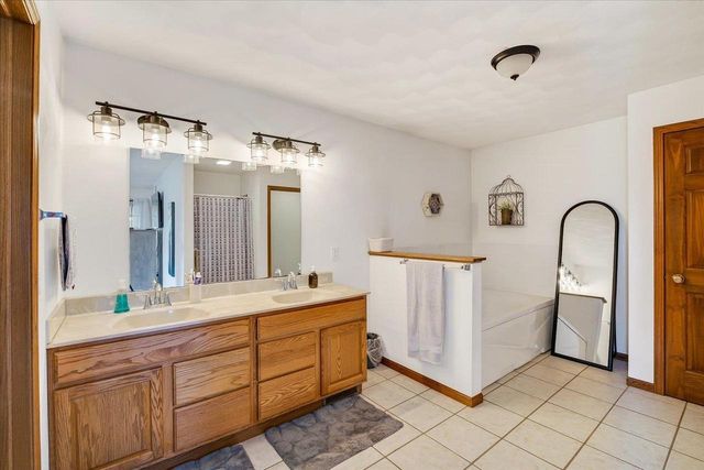 N4171 Country Club Drive, Brodhead, WI 53520