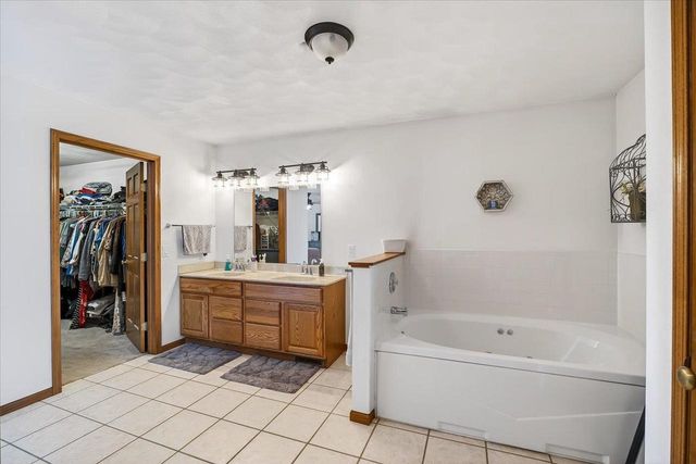 N4171 Country Club Drive, Brodhead, WI 53520