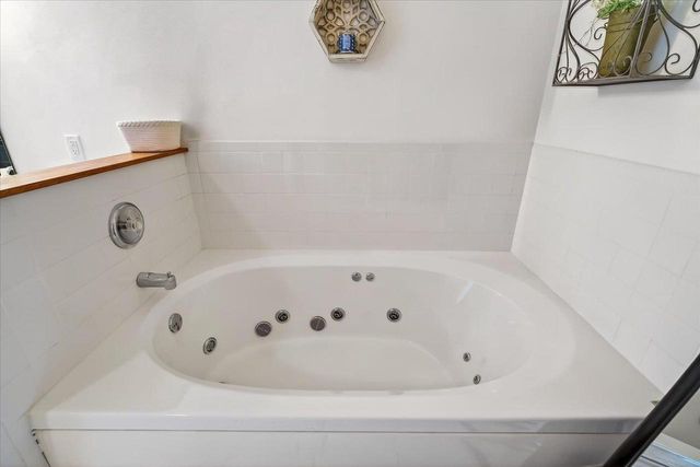 N4171 Country Club Drive, Brodhead, WI 53520