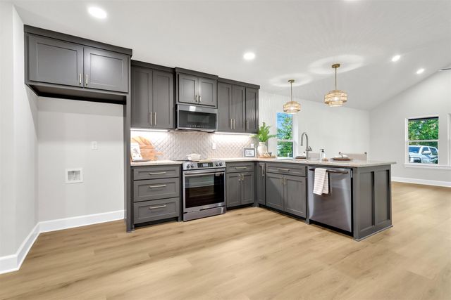 405 Short, Troup, TX 75789