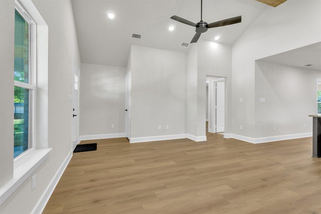 405 Short, Troup, TX 75789