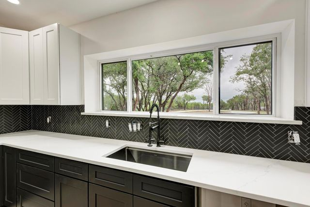 4190 W FM 243, Bertram, TX 78605