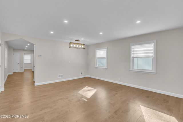 185 Elmwood Road, Oakhurst, NJ 07755