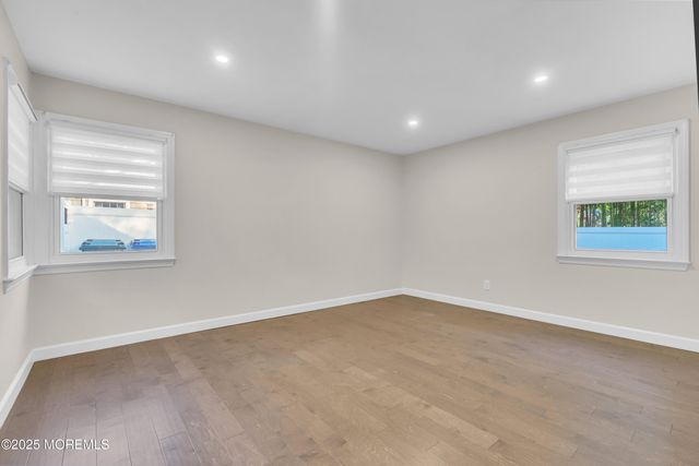 185 Elmwood Road, Oakhurst, NJ 07755