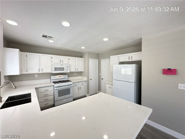 5448 Cape Jasmine Court, North Las Vegas, NV 89031