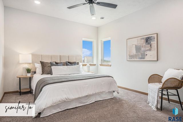 9215 W 43rd St Street, Sioux Falls, SD 57106