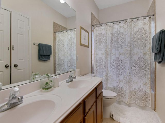 6607 Lake Woodlands 433, The Woodlands, TX 77382