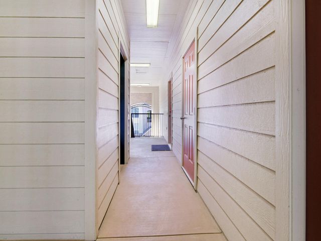 6607 Lake Woodlands 433, The Woodlands, TX 77382