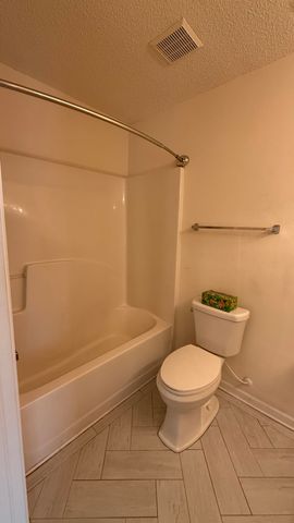 151 Swaying Pine Court, Crestview, FL 32539