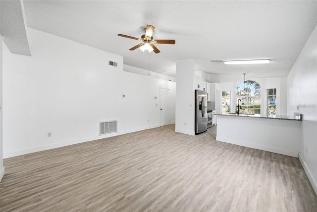7151 EDGEWATER SHORES COURT, Orlando, FL 32810
