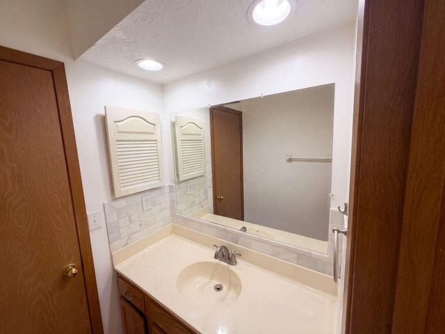 5357 Carina Court, Hilliard, OH 43026