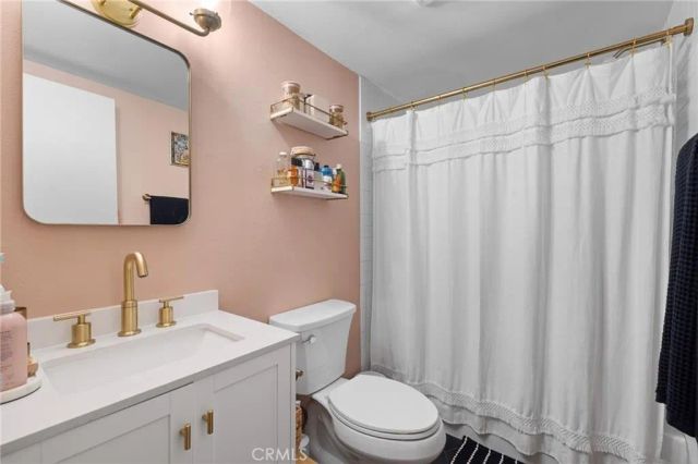 18350 Hatteras 157, Tarzana, CA 91356