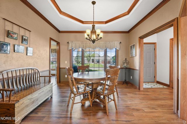 6041 Tournament Drive, Waterville, OH 43566