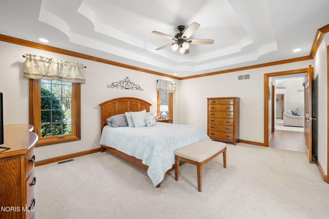 6041 Tournament Drive, Waterville, OH 43566