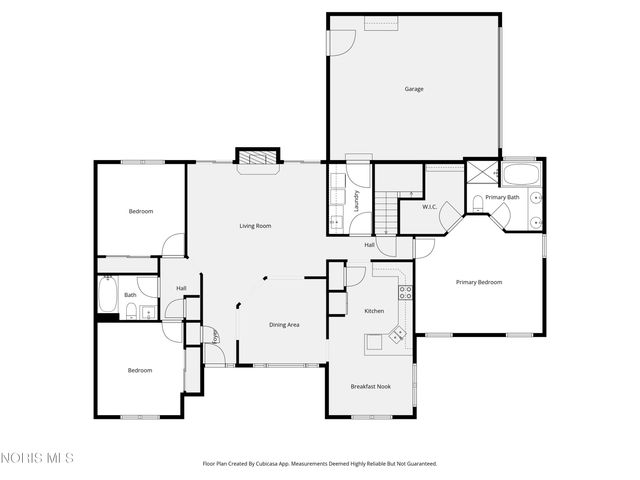 6041 Tournament Drive, Waterville, OH 43566