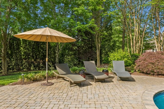 1136 Haverhill Dr, Brentwood, TN 37027