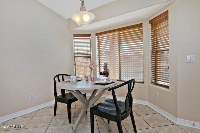 13253 W PARADISE Lane, Surprise, AZ 85374