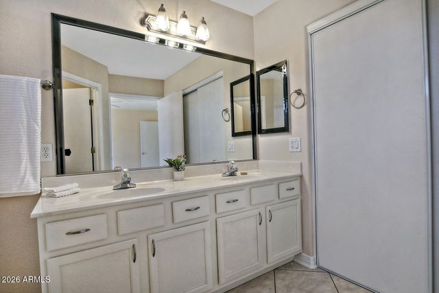 13253 W PARADISE Lane, Surprise, AZ 85374