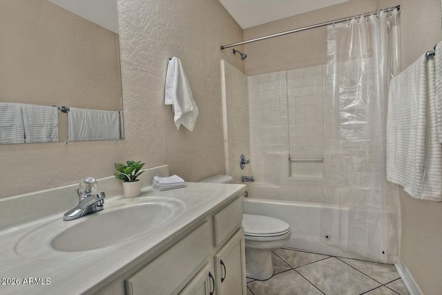 13253 W PARADISE Lane, Surprise, AZ 85374