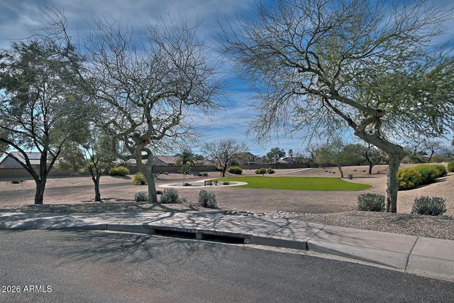 13253 W PARADISE Lane, Surprise, AZ 85374
