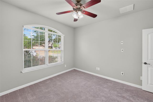336 Chamberlain Drive, Fate, TX 75189